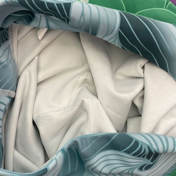 Silver Fox Women's Multicolored Printed Skinny Legging Pants Size Large - Picture 7 of 9